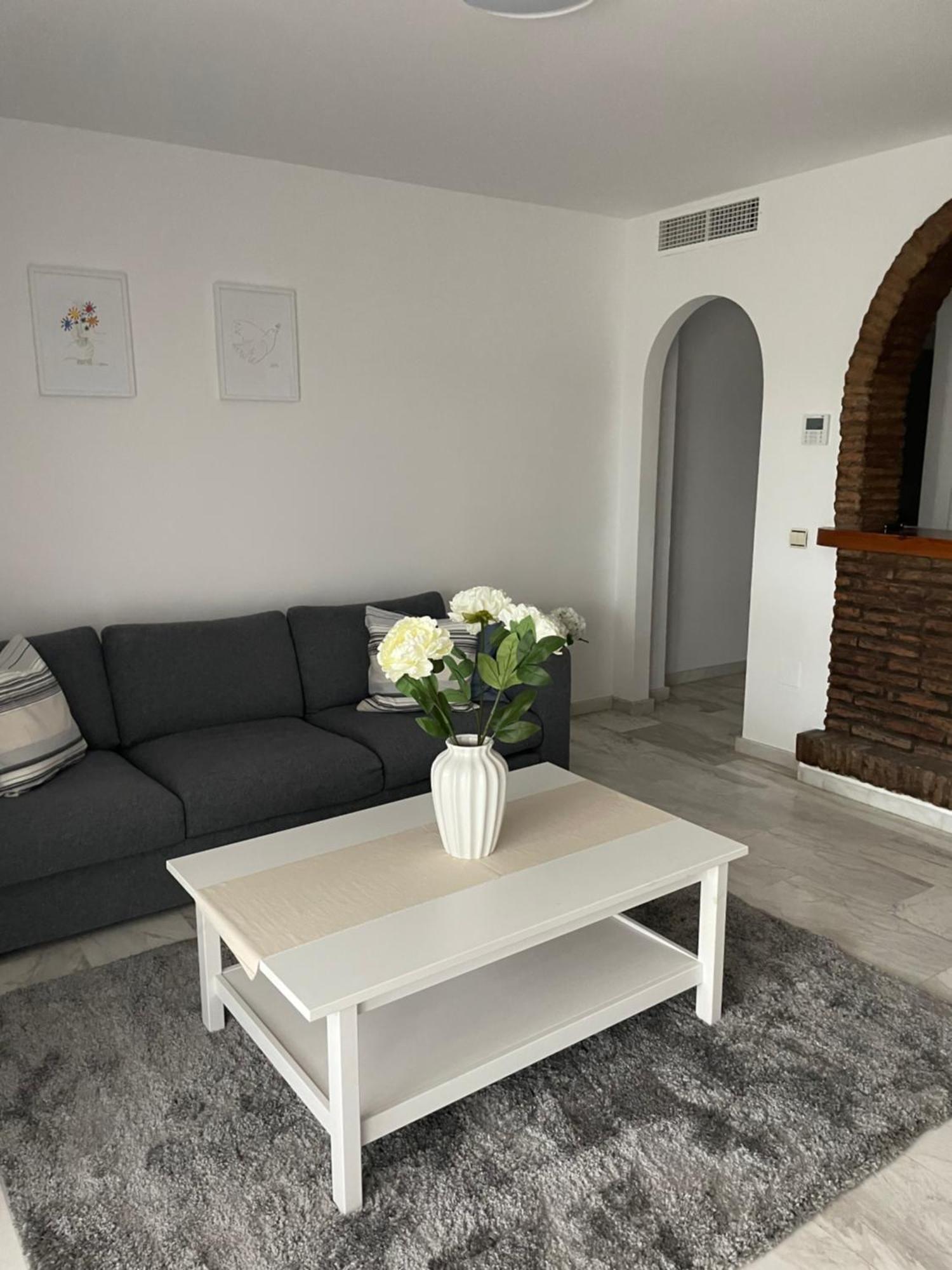 Jardines Apartment Sitio de Calahonda Exterior photo